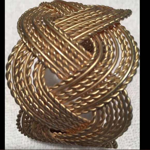 ‼️SOLD‼️JCrew Bracelets, Gold, Braid, Flower - Picture 6 of 6